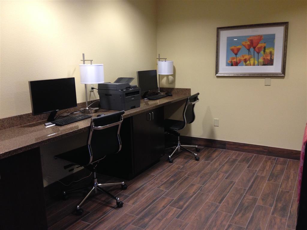Wyndham Garden Lancaster Ca Hotel Facilities photo